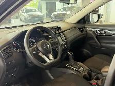 2018 Nissan Rogue SV SV|Accident Free|CarPlay - Photo 13