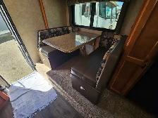 2015 Eagle Cap 10 Ft Truck Camper 960 - Photo 22