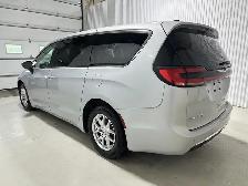 Chrysler Pacifica Touring L TA 2023 à vendre - Photo 9