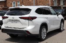 2026 Toyota Highlander Hybrid Limited - Photo 2