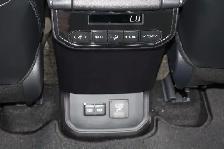 2026 Toyota Highlander Hybrid Limited - Photo 10
