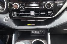 2026 Toyota Highlander Hybrid Limited - Photo 16