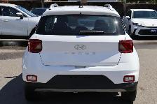 2025 Hyundai Venue PREFERRED - Photo 3