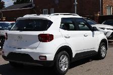 2025 Hyundai Venue PREFERRED - Photo 4