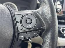 2022 Toyota Corolla Cross L AWD - Photo 17