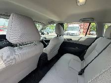 2022 Toyota Corolla Cross L AWD - Photo 22