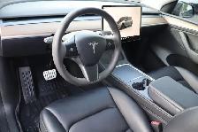 2022 Tesla Model Y - Photo 17