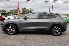2021 Ford Mustang Mach-E - Photo 4