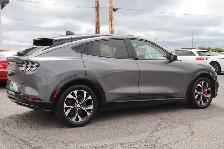 2021 Ford Mustang Mach-E - Photo 7