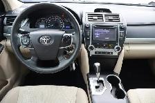 2014 Toyota Camry - Photo 10