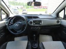 2013 Toyota Yaris - Photo 8