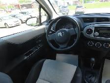 2013 Toyota Yaris - Photo 9