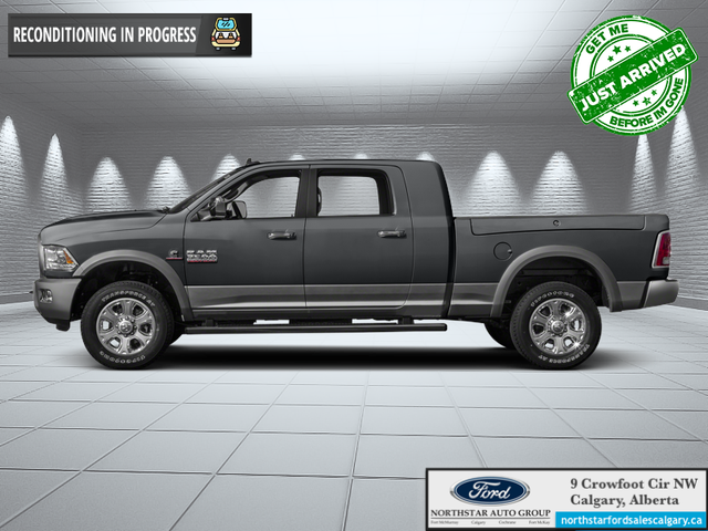 2016 Ram 3500 Laramie Longhorn DUALLY - 6.7L DIESEL ENGINE - LIF