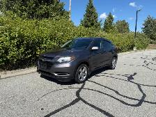 2017 Honda HR-V LX 2WD 5Spd MANUAL A/C ALLOYS LOCAL BC ACCIDENT - Photo 2