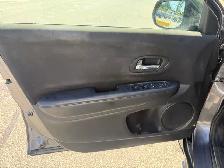 2017 Honda HR-V LX 2WD 5Spd MANUAL A/C ALLOYS LOCAL BC ACCIDENT - Photo 10