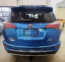 2017 Toyota RAV4 hybride XLE AWD TOIT OUVRANT - Photo 4