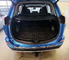 2017 Toyota RAV4 hybride XLE AWD TOIT OUVRANT - Photo 23