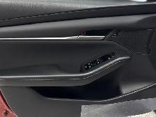 2026 Mazda3 GX - Photo 8