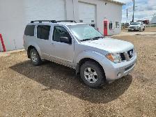 2006 Nissan Pathfinder - Photo 2