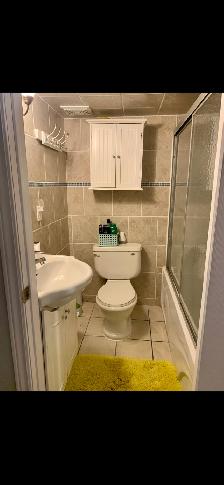 NIAGARA COLLEGE ROOM FOR RENT - Photo 9