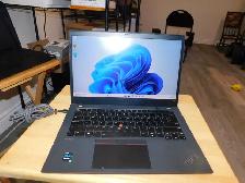 Lenovo Thinkpad T4S 14' Quad CORE 11TH GEN i7 256GB SSD 16GB B/T