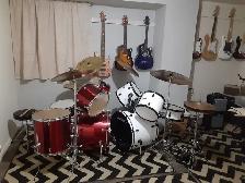 cours de musique PIANO\GUITARE\BATTERIE - Photo 2