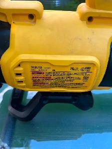 DEWALT 20V MAX XR Leaf Blower - Photo 5