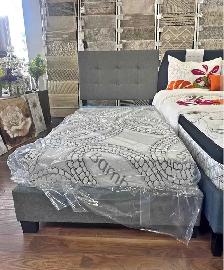 Never Used ! Twin size mattress & bed frame - Cash on delivery