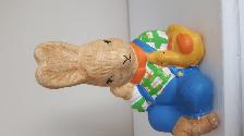 BEAU LAPIN NEUF EN CÉRAMIQUE 4'HAUT SON AMI DANS SON BRAS: $5.00 - Photo 2