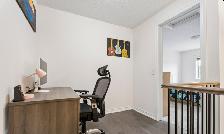 Private room for rent in townhome - Photo 13