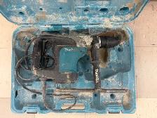 Makita HR4002 1-9/16' SDS-Max Rotary Hammer Drill - $329 - Photo 2