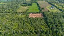 2 Acre Serviced Country Property - Photo 10