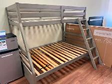 Ashley Lettner Youth Twin/Full Bunkbed (no mattresses)