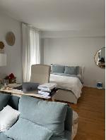 Large bachelor located on Laurier- Available for August/Sept! - Photo 2
