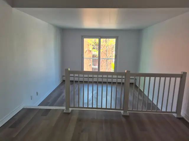 Appartement 3½ à louer à Laval  3577, rue Rivard, Laval✔️