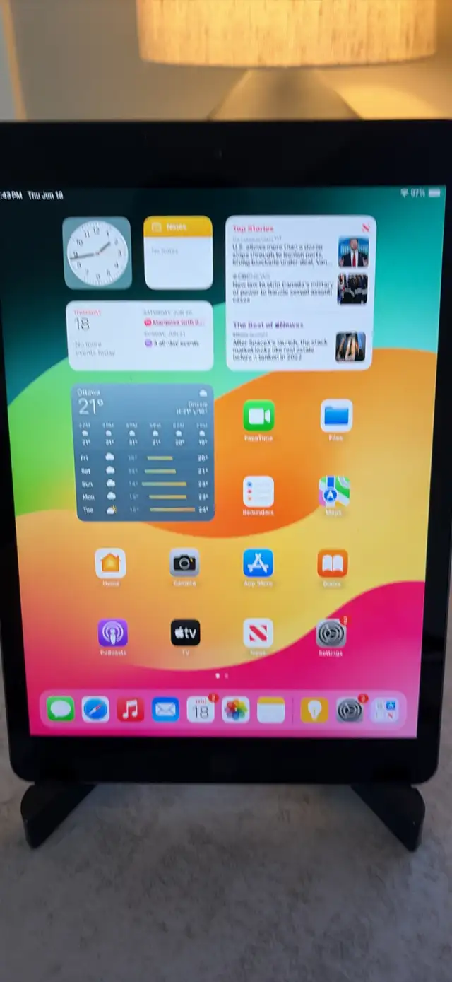 IPad series 7 11.5" screen.  New condition