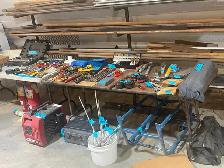HUGE 2 BUILDING GARAGE SALE TOOLS TOOLS TOOLS - Photo 3