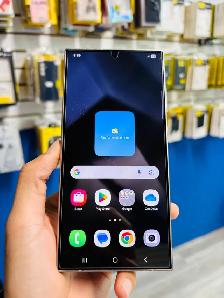 Samsung S24 Ultra 256gb (Store Warranty) - Photo 2