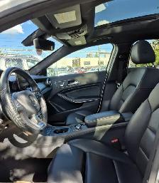 2019 Mercedes-Benz GLA250 AMG Package 4Matic - Photo 5