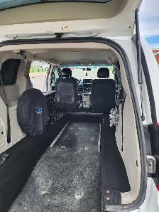 Low Km Wheelchair Accessible Caravan - Photo 9