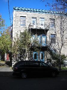 Hochelaga Maisonneuve 3  1/2 à louer 955$ 1er juillet