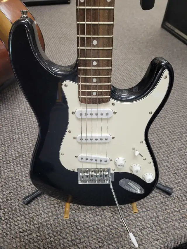 Tone Electric Guitar - Black & White