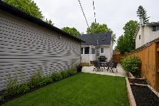 Tastefully remodelled 3bdrm   den w/ 22x22 double garage - Photo 3