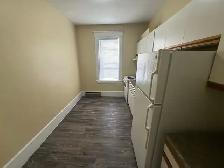 42 LANGSIDE - 2 BR available August 1st - Photo 7