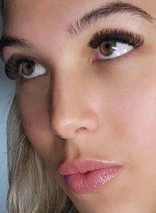 Lash Extensions Whitby - Photo 9