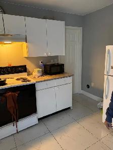 One bedroom available - Photo 2