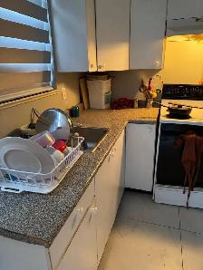One bedroom available - Photo 3