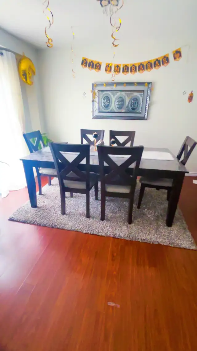 Title:Solid Wood 7-Piece Dining Table Set – Excellent Condition