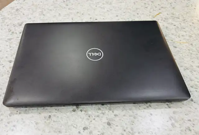 Dell latitude 5400 intel core i5 8th Gen (Store Warranty)