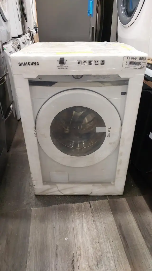 Washer - 27' Samsung 5.2  Cu. Ft. Front Load - WF45T6000AW.